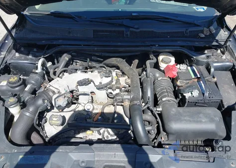 2011 Ford Taurus Sho из США, поврежденный, VIN 1FAHP2KT7BG105314